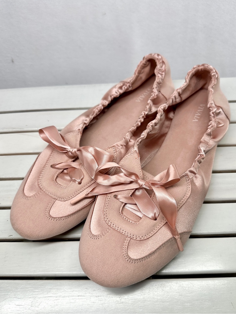 Vivaia Women's Yanka Round-Toe Satin Sneakerina 10.5 - 11 or 42